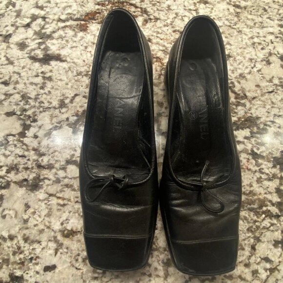 CHANEL Black leather Shoes Women Size 36.5 Euro (6.5 US) Wedge Slip on - Picture 2 of 5